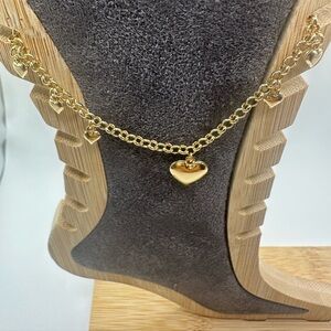 Anklet, with heart charm